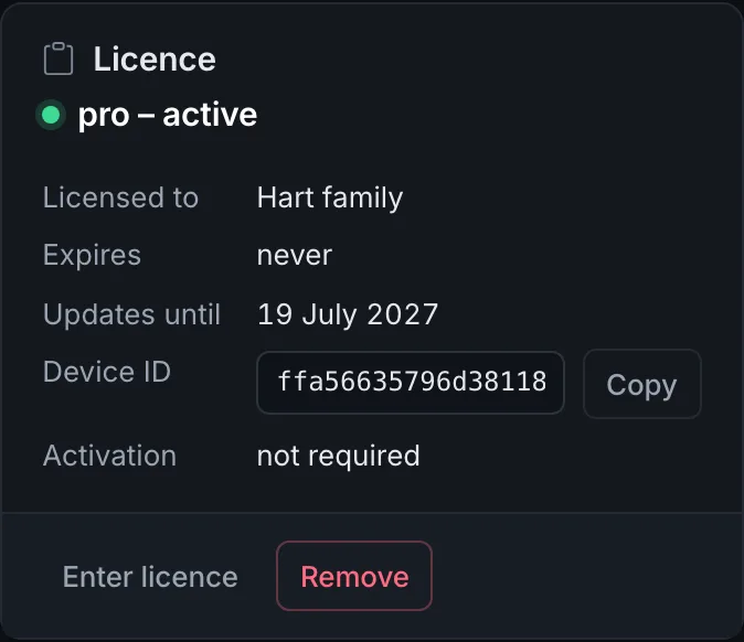 The licence card on the overview: edition, holder, expiry, update period, device ID and activation